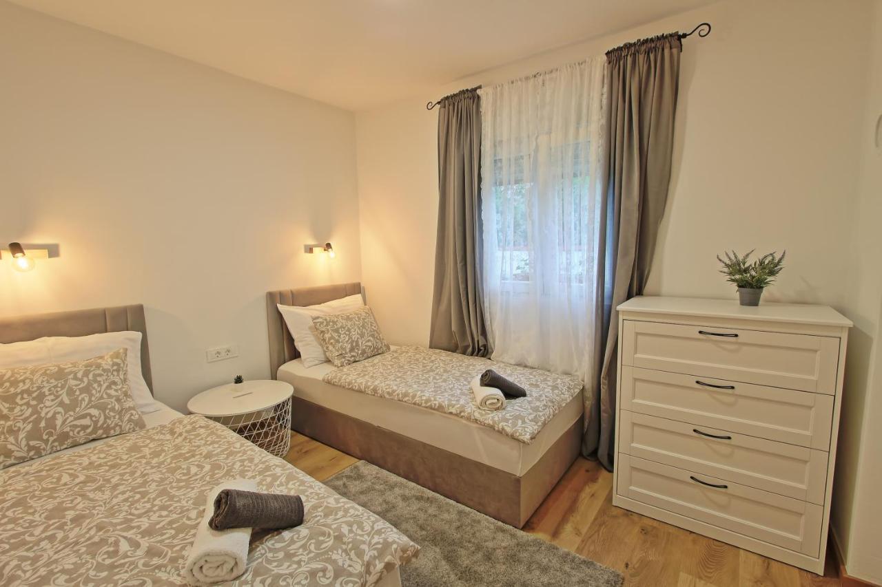 Holiday Home Bulog Sinac Экстерьер фото