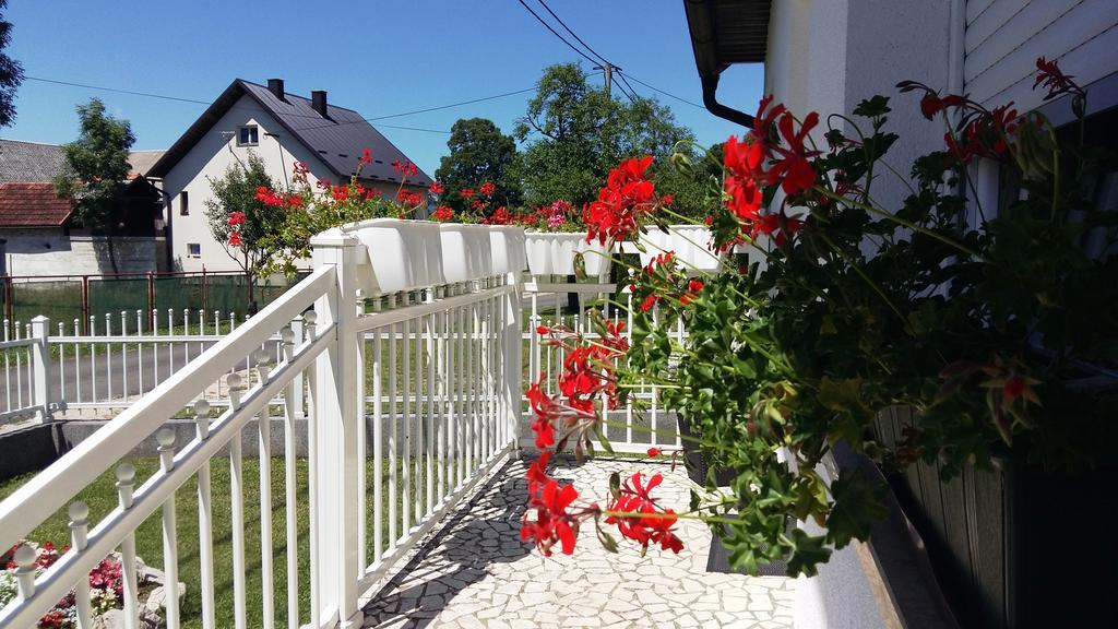 Holiday Home Bulog Sinac Экстерьер фото